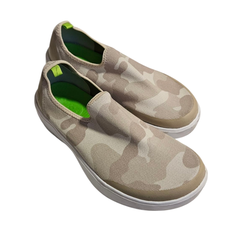 Oofos Women's Oomg Eezee Low Camoflage Tan Slip On Sneakers